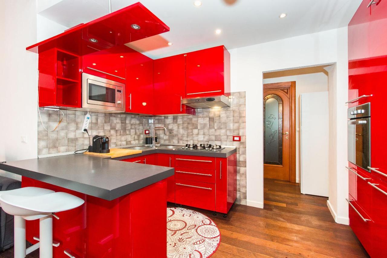 Colorful Statuto Square Design Apart Apartment Turin Ngoại thất bức ảnh