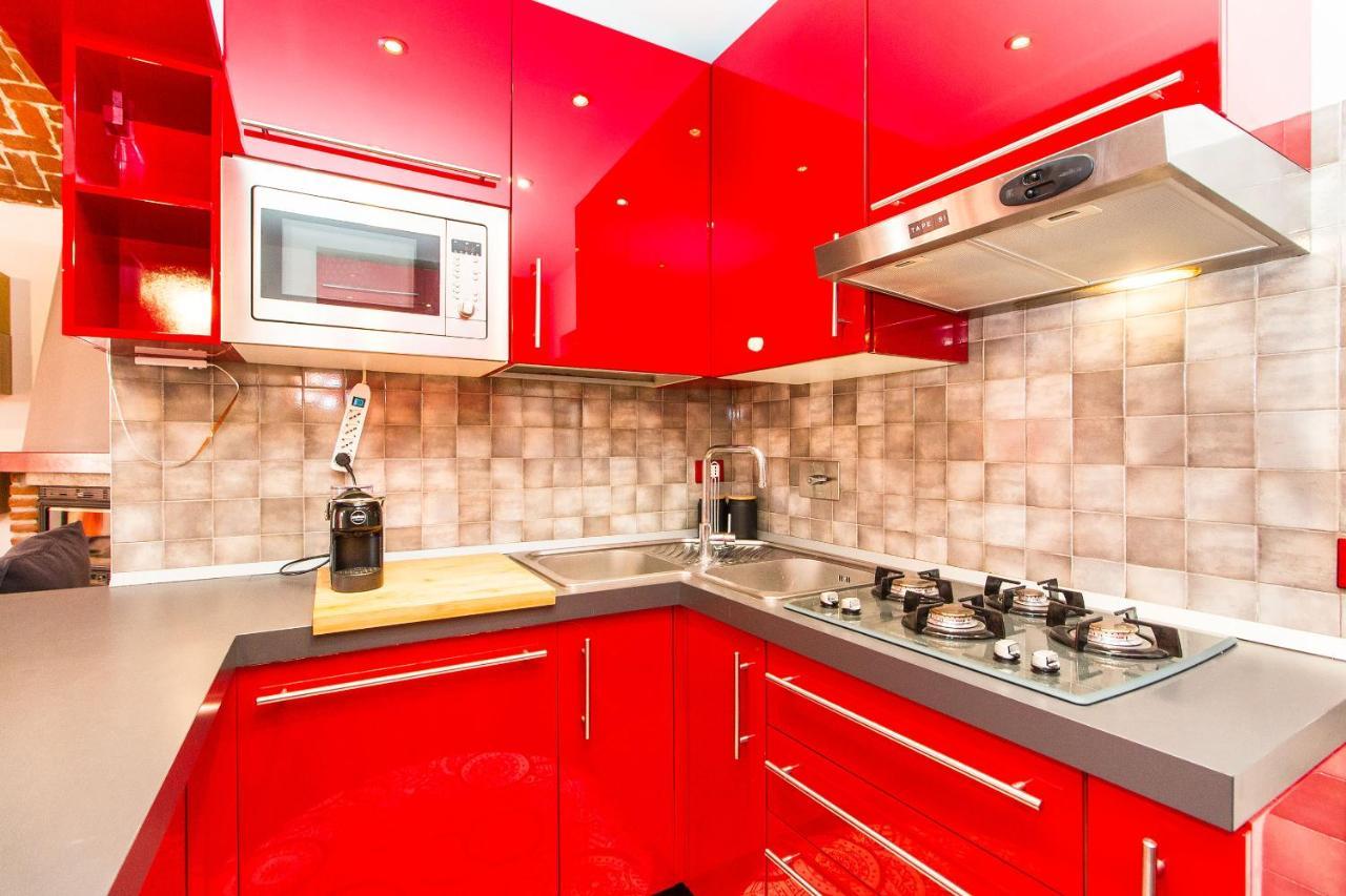 Colorful Statuto Square Design Apart Apartment Turin Ngoại thất bức ảnh