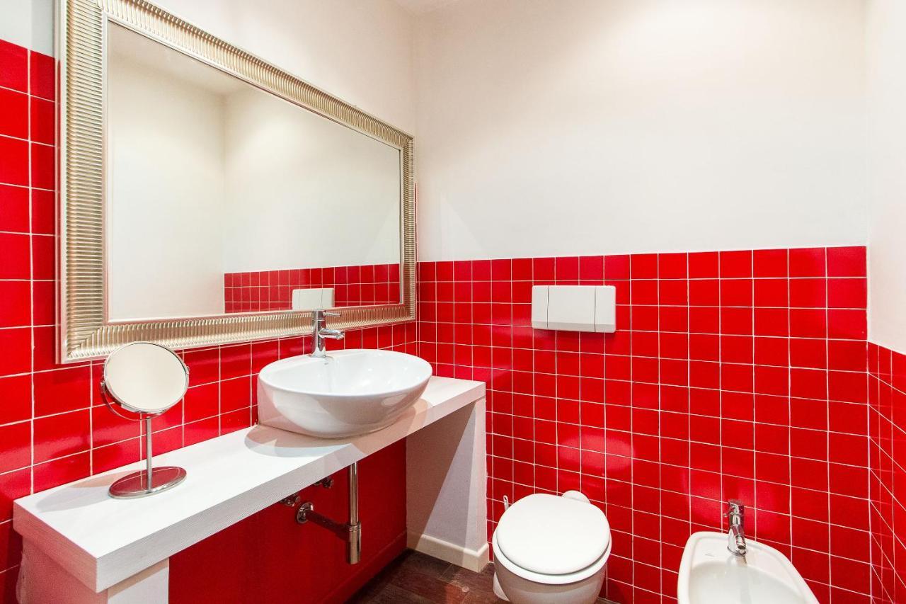 Colorful Statuto Square Design Apart Apartment Turin Ngoại thất bức ảnh