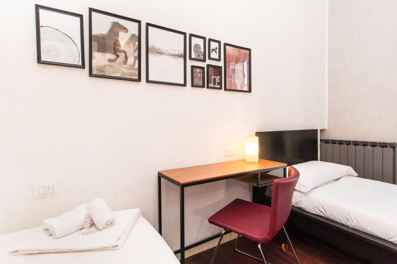Colorful Statuto Square Design Apart Apartment Turin Ngoại thất bức ảnh